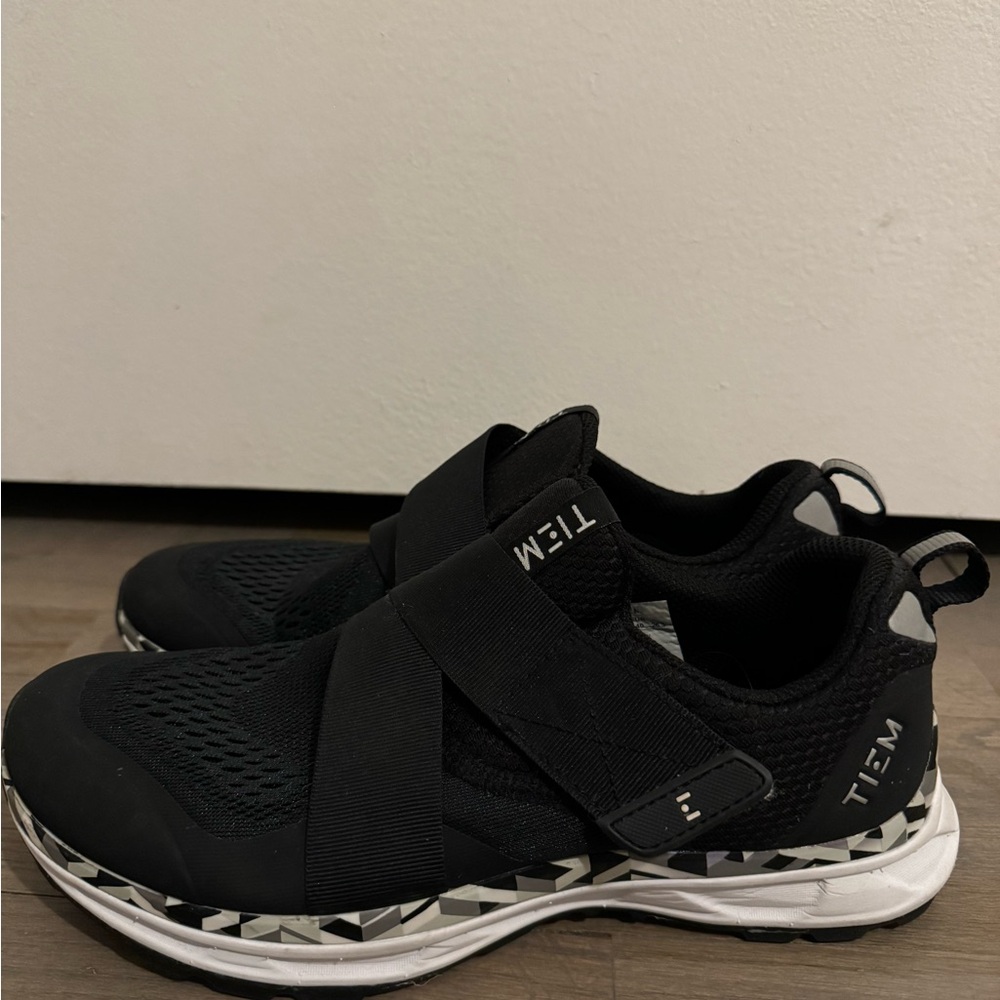 Tiem Slipstream Spinning / Cycling Shoes